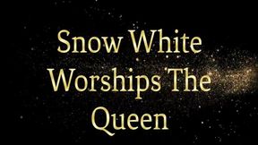 Snow White Worships The Queen (Small)