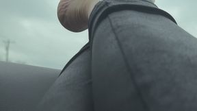 EN ROUTE (feet on dash)