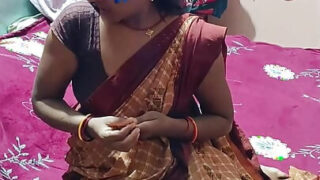 Sexy desi skjønnhet får rumpa knullet hardt i doggy style