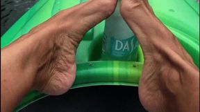 WATER BOTTLE GETS A FOOTJOB