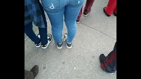 Culito en el metro 1.0