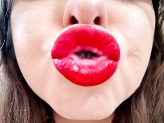 Slow & Fleshly Red Kisses