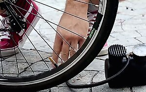Bicycle rescue, Sydney Hail