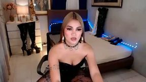 Trish Reds Private Show