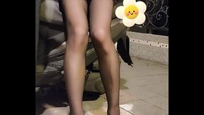 Shemale Ting Xuan Office lady suit, outdoor play with love egg