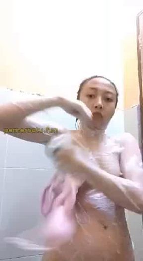 Hijab jilbab cute teen shower in toilet intip asia