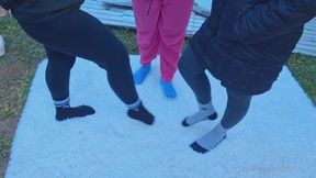 Outdoor Barefoot Girl Fight