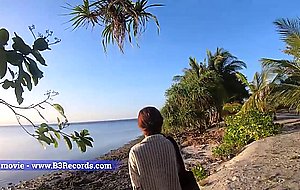Cowboy hat quickie blowjob in the beach shore