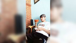 BULTO DE VERGA COMIENDO CEREAL COMPLETO EN MI 0NLYF∆N§ SUSCRÍBETE :