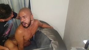 maldonato gp me visitou trazendo muita piroca e eu ofereci meu leite de prazer 3 vezes.
