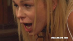 Belle's lesbian fingering smut by Bound Heat