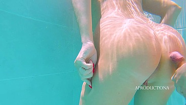 Underwater Anal with her Toyboy