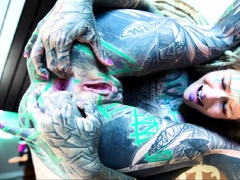 Anuskatzz loves gaping her asshole