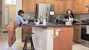 Fucking In Front Of Her Stepmom With Krystal Davis, Jackie Knight And Jada Kai