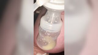 Pregnant breeding milking her huge humongous lactating hooters with her breast pump