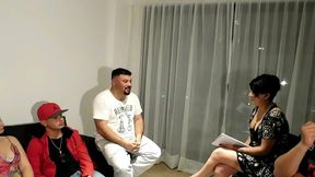 orgia terapia familiar de sexo , pero a mi hermanastra no se le quita lo puta con nada