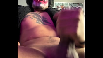 CORINGA NA "_BAT-PUNHETA"_KKKKKJLK OLHA ESSE TITULO MANO TMC