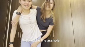 Two Lesbians Have Sex in the Car