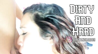 es toda una profesional en cuanto a mamadas se refiere