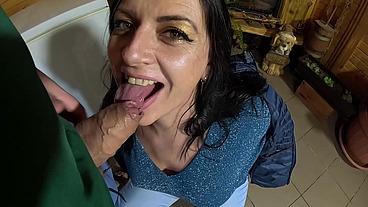 Cameltoe MILF Twerks in Jeans – Blowjob & Cum All Over My Puffy Jacket 334
