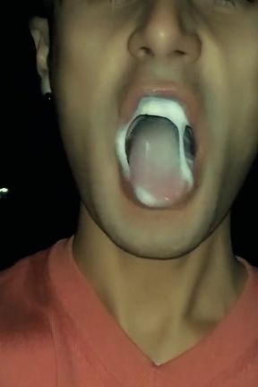Chewing and Making Bubbles Foam of Friends Cum