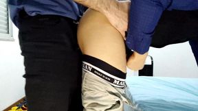gozou no meu terno e gravata sem tocar