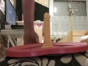 Ich reite meinen Dildo Anal.