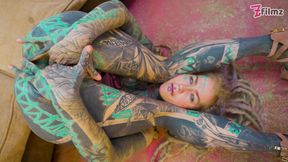 Sexy Alt Dreadhead Girl Rides a Big Cock with Her Ass