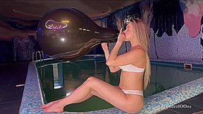 Emma two B2P in the pool **4K**