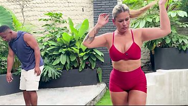 My stepmother discovers that I am disorganized and wants me to do what she says! Rioc69 and Cata Sanchez