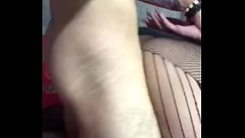 DESPUES DE QUE ME LLEVO AL MAXIMO PLACER POSIBLE DISFRUTO DE VERME TERMINAR Y TAMBIEN DE VER COMO ESCURRIA TODO EL SEMEN QUE DEJO DENTRO DE MI CULO PORQUE ESA ERA LA FANTASIA QUE QUERIA PODER CUMPLIR