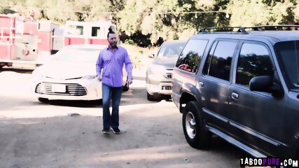 Cindy and Dillon break their bonds to their spouses