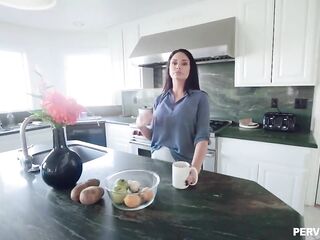Brooke Beretta Perv Mommy Titfuck Step Son