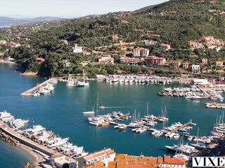 VIXEN Hawt Golden-haired Tourist Nicole Nixon Gets Filled Up By Stranger In Holiday Sex Adventure