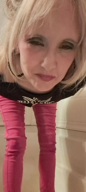 Watch as My Piss Floods My Red Jeans Making a Wet Mess of Them and Me!