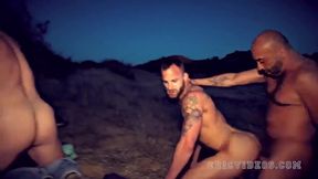 Hitchhiking mega-bitch