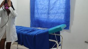 Real nurse porn!! Indian woman touches herself sensually before receiving the patient