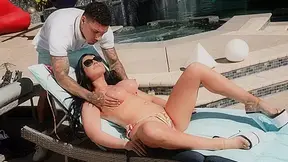 Jennifer White in Big Titty MILFs #31 - Jennifer White & Air Thugger, Scene #04