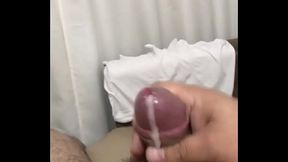 Pau pequeno gozando comentem