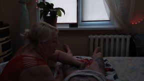 Cum-hungry stepmom drains eggs and swallows thick cum