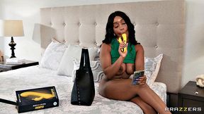 Nympho Begs for Sex