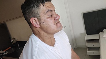 YURI GAÚCHO - BRAZILIAN BEAR XXL COCK FUCKING A HUNK MALE - BAREBACK INTERRACIAL