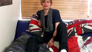 Blonde Hottie Brent Daleys Gives A Sensual Handjob With Facial