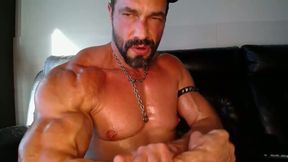 Muscle, Feet and Trash Talk