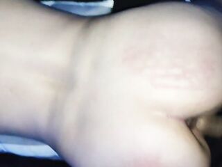 Puta casera amateur se abre todo el culo con juguete Anal.