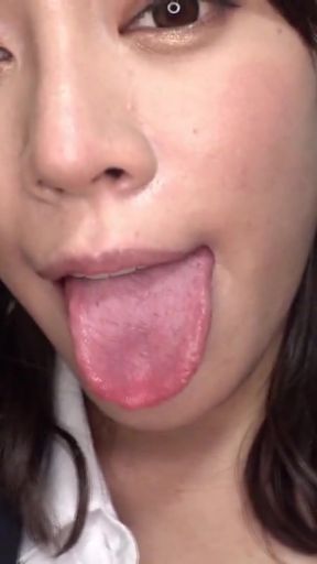 Part 1 Pacifier-loving beauty 1   Clip 2