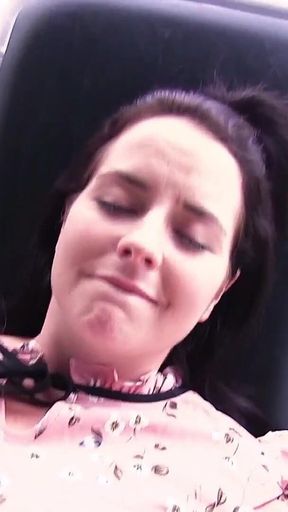 Brazen! Secretly Fucked on the Gynecological Chair!