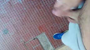 Marking territory (Piss)