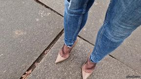 Posing and Dipping with High Heels and Nylonfeet HD wmv 1920x1080