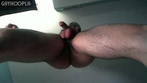 Cozy solo masturbation featuring a goofy amateur guy